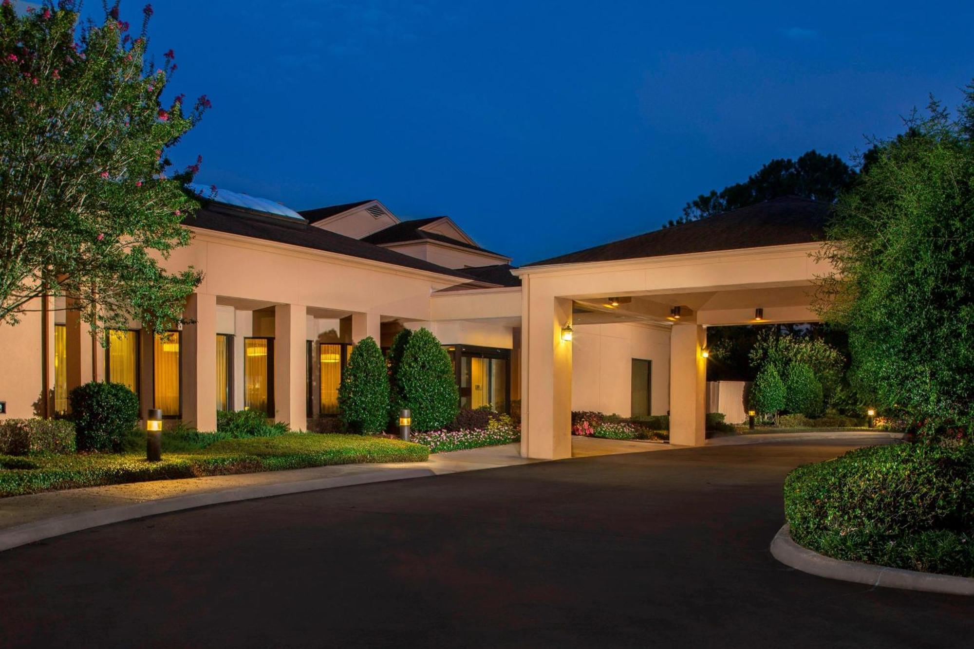 מלון Courtyard By Marriott Baton Rouge Acadian Centre/Lsu Area מראה חיצוני תמונה