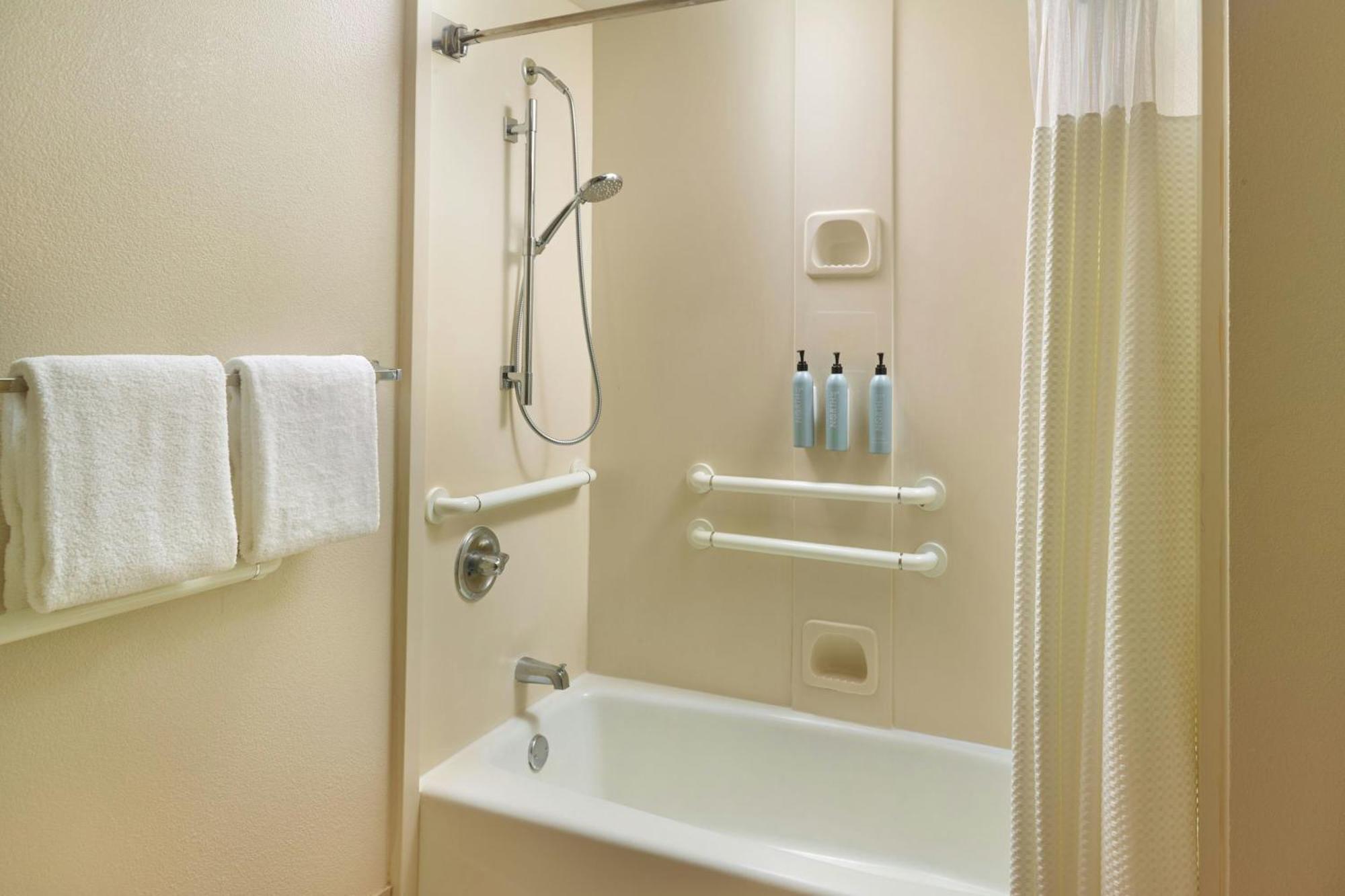 מלון Courtyard By Marriott Baton Rouge Acadian Centre/Lsu Area מראה חיצוני תמונה