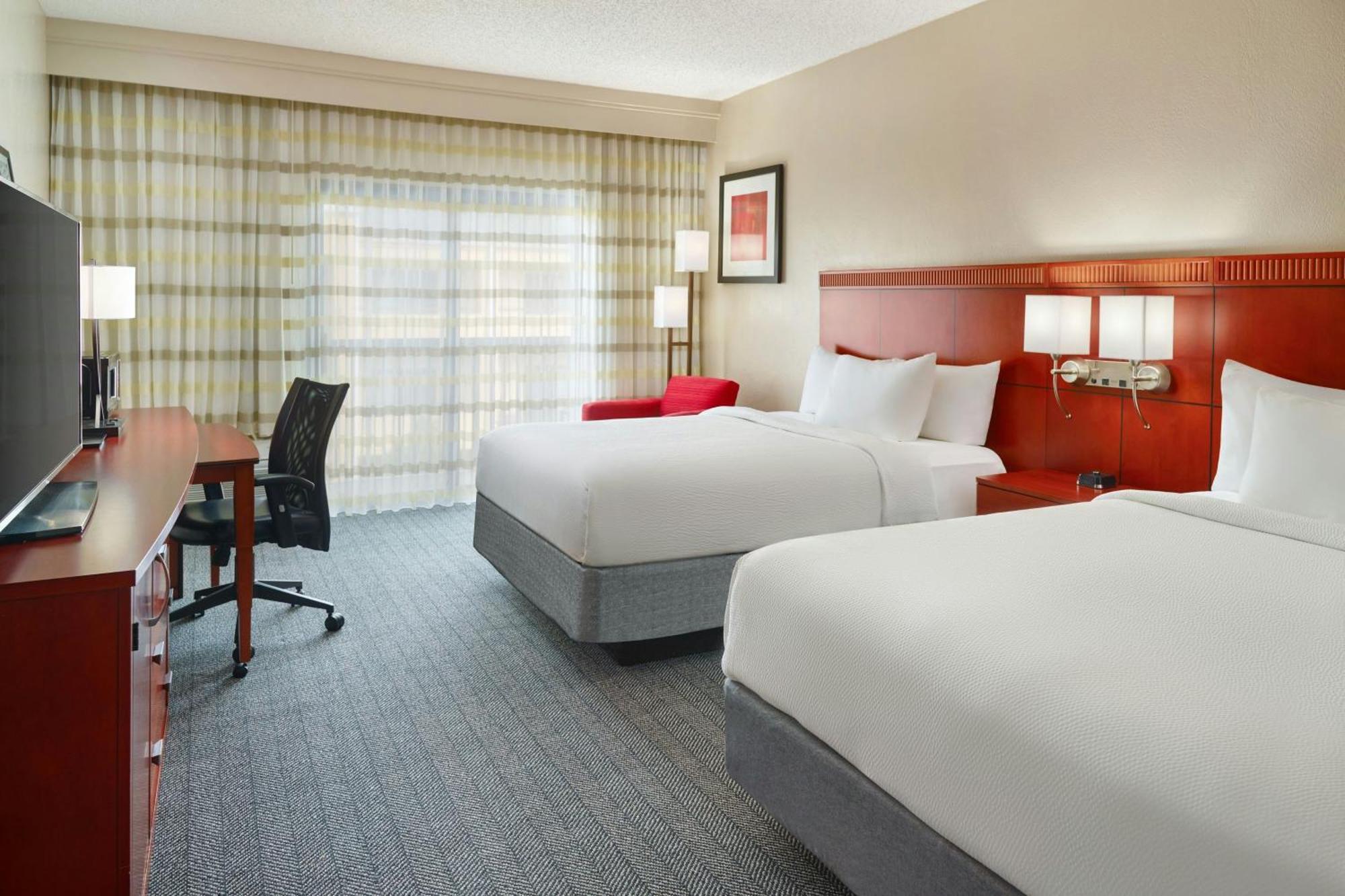 מלון Courtyard By Marriott Baton Rouge Acadian Centre/Lsu Area מראה חיצוני תמונה