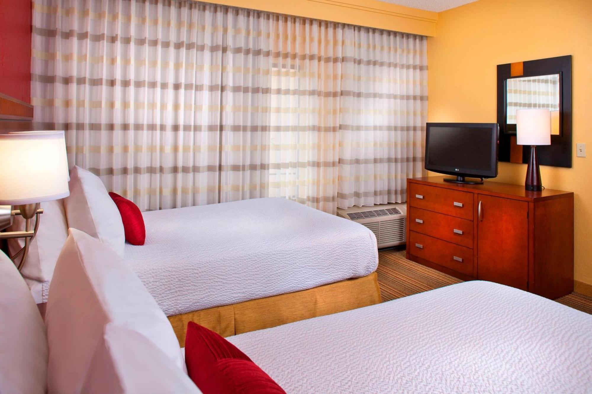 מלון Courtyard By Marriott Baton Rouge Acadian Centre/Lsu Area מראה חיצוני תמונה