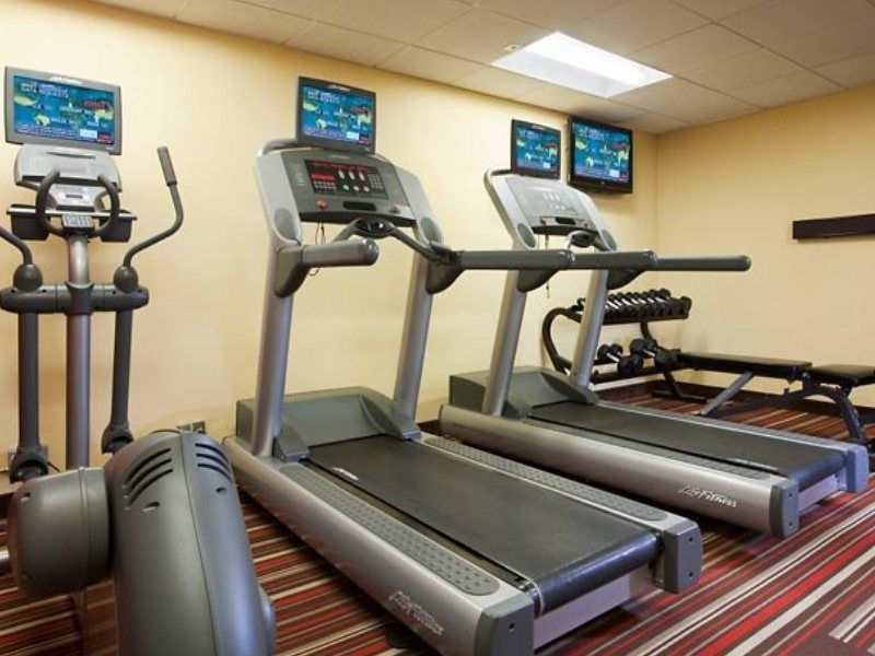מלון Courtyard By Marriott Baton Rouge Acadian Centre/Lsu Area מראה חיצוני תמונה
